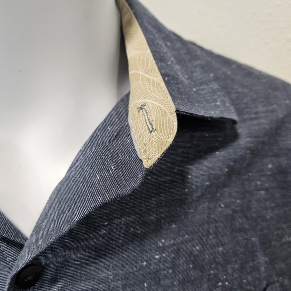 Van Heusen men's button-down longsleeve XL - Picture 2 of 6